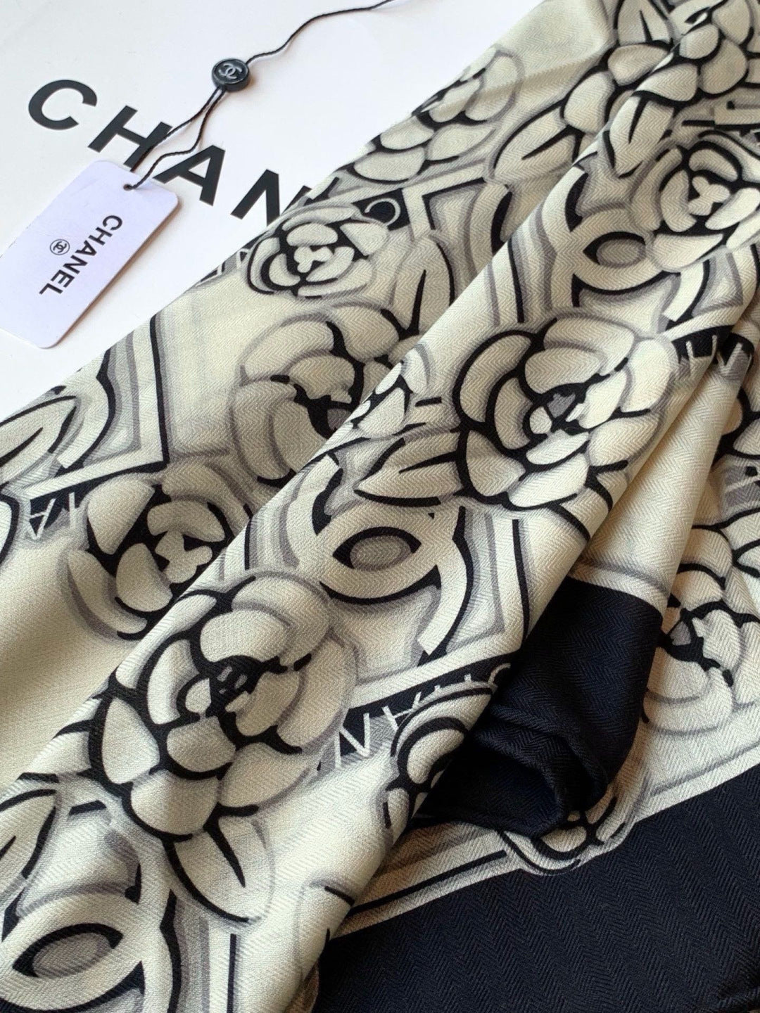 '- 26S SCARF 140 IN CASHMERE AND SILK 309374