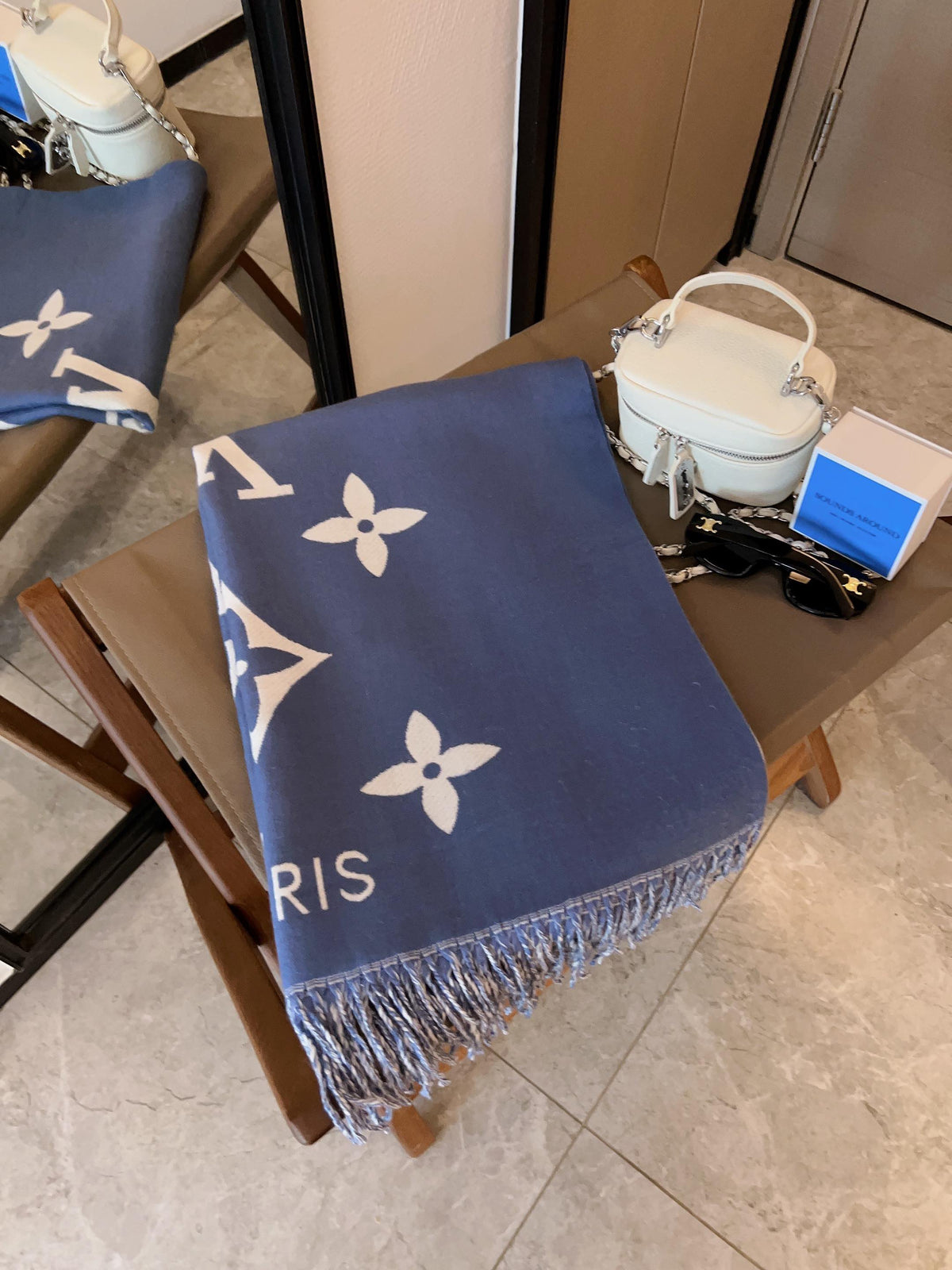High-End Fashion Cashmere-Blend Scarf - 9706