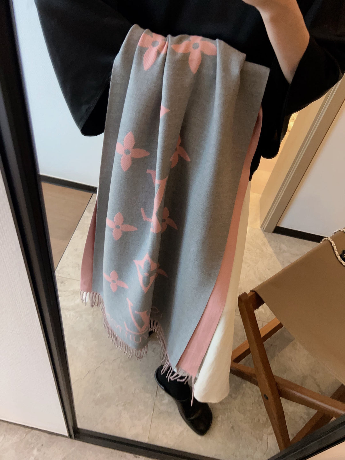 High-End Fashion Cashmere-Blend Scarf - 9706